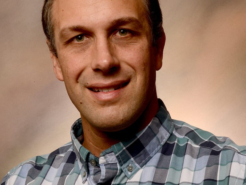 Ryan Dickson Recognized by Greenhouse Grower for Root Zone Research