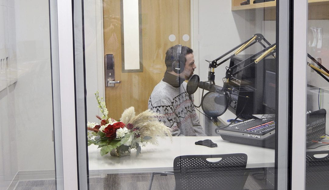 KXUA Student Media Radio Station – Candace Dixon-Horne Radio Broadcast Center Dedicated on Nov. 5
