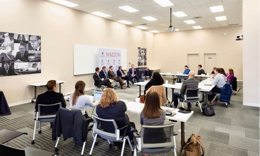 Walton College Executive Education Hosts Second Leadership Circle for Healthcare